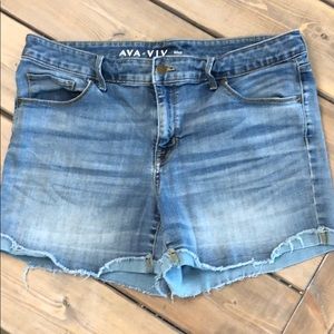 Women’s Jean Shorts